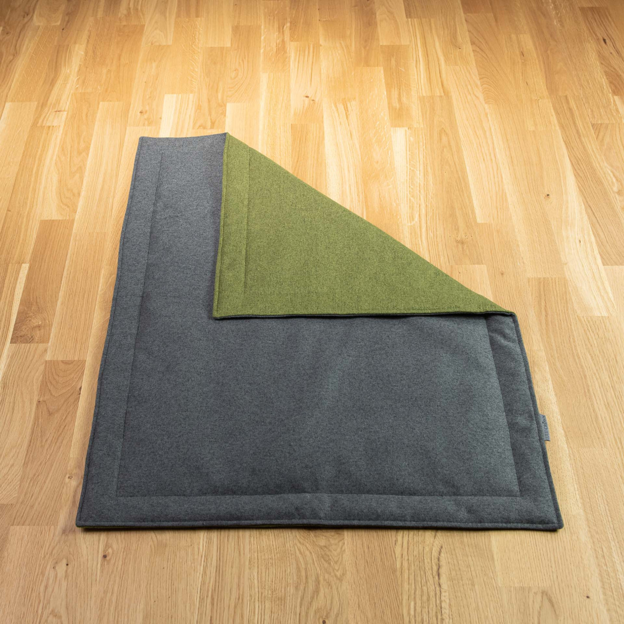 Dog blanket &quot;Devan&quot; dark grey-green