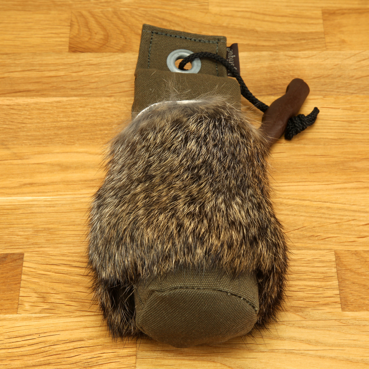 Dummy with fur khaki