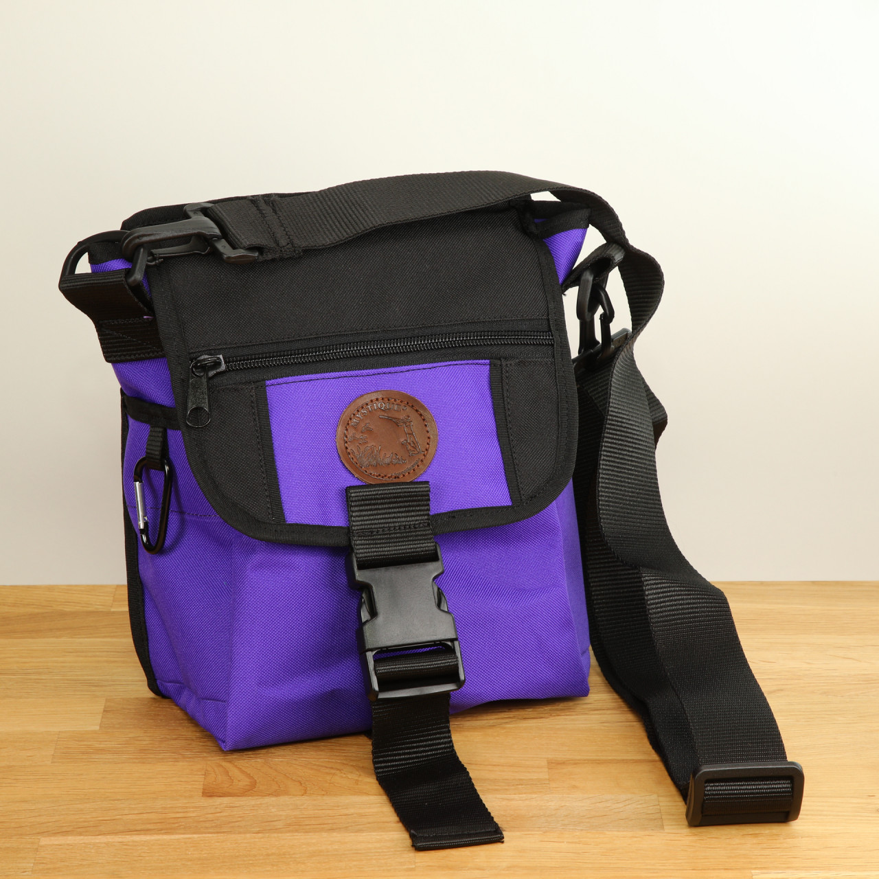 Dummy Bag Purple-Black