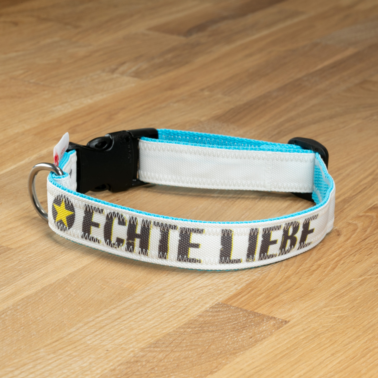 Dog Collar &quot;Real Love&quot; White &amp; cyan