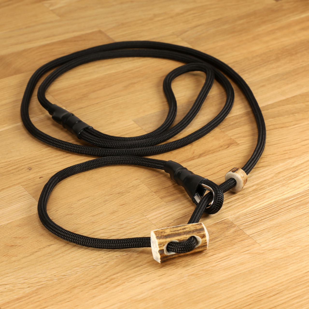 Moxon leash black with tension limiter